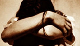 Thiếu nữ bị 6 thanh niên thay nhau hại đời