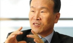 Một quan chức Hàn Quốc nghi nhảy lầu tự tử ở Trung Quốc