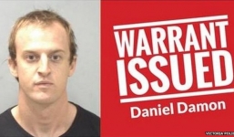 Nghi phạm nhắn tin đòi cảnh sát đăng ảnh truy nã đẹp hơn