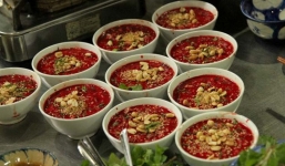 Tiết canh và những hiểm họa khôn lường đối với sức khỏe