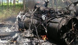 Chiến đấu cơ Mỹ đâm vào máy bay dân sự, 2 phi công thiệt mạng