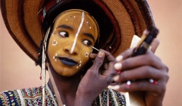 Những người đàn ông đẹp nhất hành tinh lộ diện tại cuộc thi 'mỹ nam'