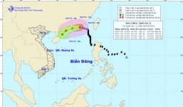 Diễn biến mới nhất của cơn bão số 2 trên biển Đông