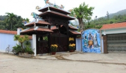 Cận cảnh biệt phủ trăm tỉ đồ sộ sắp bị tháo dỡ của đại gia vàng