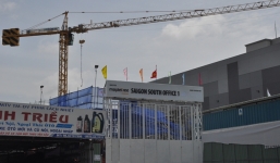 Sập giàn giáo công trình 17 tầng ở TP.HCM, 2 người tử vong