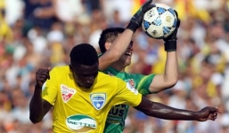 Video: Bàn thắng gây tranh cãi của Đình Tùng ghi vào lưới HAGL