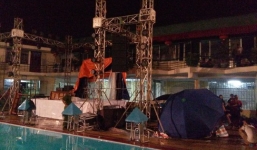 Hải Phòng: Nam sinh tử vong khi lên sân khấu chụp ảnh cùng DJ nổi tiếng