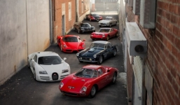 Choáng ngợp bộ 23 chiếc xe 1,4 nghìn tỉ của đại gia bí ẩn