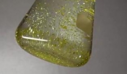 [Video khoa học] Tự làm thí nghiệm 'mưa vàng' tại nhà cực dễ