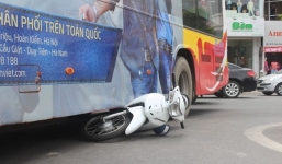 Tài xế xe buýt bị đánh hội đồng sau va chạm giao thông