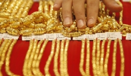 Giá vàng hôm nay 15/7: Giá vàng SJC giảm tiếp,  rời xa mốc 34 triệu đồng/lượng