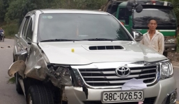 Ô tô lấn đường, tông vào xe máy khiến nam thanh niên chết thảm