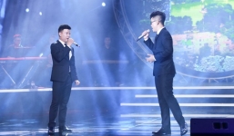 Bài hát yêu thích tháng 7: Khán giả bật khóc trước tiết mục tưởng nhớ 3 cố nhạc sĩ 