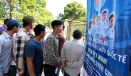 Ngày mai, VFF trực tiếp bán vé trận Man City - Việt Nam cho NHM