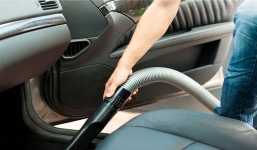 Mẹo hay khử mùi hôi trong xe ô tô