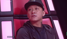 Giọng hát Việt 2015 liveshow 2: Tuấn Hưng bật khóc ngay trên sóng truyền hình