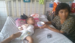 Nghi án bé trai 3 tuổi bị người tình của mẹ đánh vỡ đại tràng