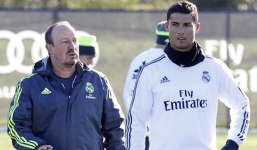 Ronaldo chửi HLV Benitez ngay trên sân tập 