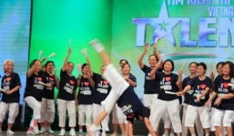 Video: Câu lạc bộ nhảy hip- hopcủa những cụ già  tại Hà Nội