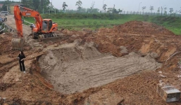 Hà Nội: Đường ống dẫn nước sạch sông Đà tiếp tục gặp sự cố