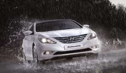 Những lưu ý khi bảo dưỡng ôtô sau khi đi mưa