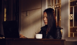 Diệu Huyền 'bầm dập' vì vào vai vũ nữ trong phim 'Thủy cơ'