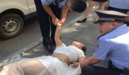 Cô gái tự tử vì “vỡ mộng” khi thấy diện mạo thật của người yêu trên mạng