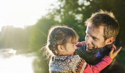 Chuyện Facebook: 'Con gái thì đã làm sao'