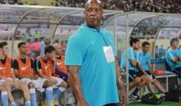 Cận cảnh vệ sĩ cơ bắp của Man City trong trận đấu với ĐT Việt Nam