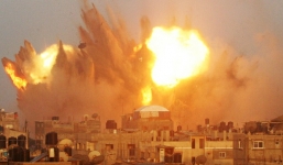 Video: Trung tâm chỉ huy IS nổ tung vì liên quân không kích