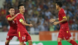 Ghi bàn vào lưới Man City, Văn Quyết ẵm hết giải thưởng của trận đấu