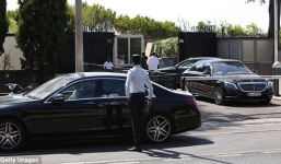 Kì nghỉ xa hoa, 1000 khách mời, 400 xe hộ tống của quốc vương Saudiarabia