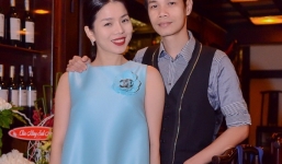 Lệ Quyên rạng rỡ xuất hiện sau khi bị phạt vì 'cho con tè vào túi nôn'