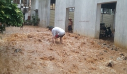 Mưa lũ ở Lạng Sơn: Cụ ông 80 tuổi bị nước cuốn trôi vào cống