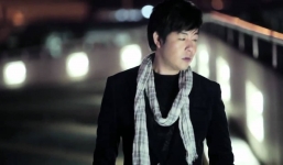 Quang Lê tuyên bố tạm rời showbiz sau scandal với Mr Đàm