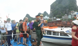 Mưa lũ Quảng Ninh: Lãnh đạo tỉnh xin lỗi du khách Cô Tô