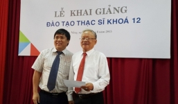 Cụ ông 82 tuổi được tuyển đặc cách cao học