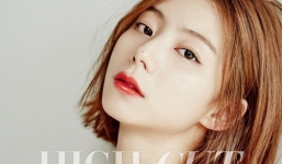 Vợ Bae Yong Joon quyến rũ trên tạp chí sau đám cưới