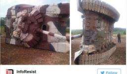 Video: Xe tăng lật nhào trong cuộc đua quân sự ở Nga