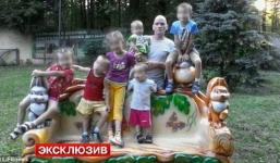 Chấn động 8 mẹ con bị thảm sát ở Nga