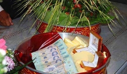 Đại gia mang sính lễ 'khủng' chục tỷ đi hỏi vợ