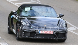 Porsche Boxster 2016 lộ diện trên đường thử