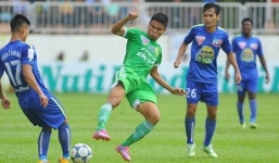 Video bàn thắng: HAGL chia điểm kịch tính với  XSKT Cần Thơ tại Pleiku
