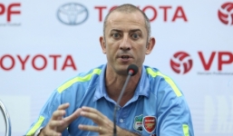 Chưa 'thoát hiểm' HLV Graechen vẫn lạc quan về cơ hội trụ hạng của HAGL