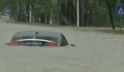 Siêu bão Soudelor nhấn chìm miền đông Trung Quốc trong biển nước