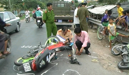 Công an viên bị tông tử vong khi đứng bảo vệ hiện trường tai nạn giao thông