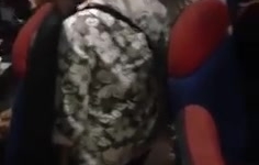 Bức xúc clip thanh niên mải chơi game, “từ mẹ” khi bị giục về