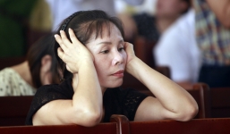 Có ai đứng sau 'giật dây' bà Hà tố ông Chấn giết người?