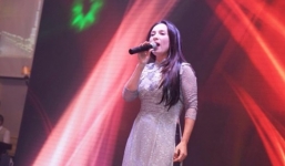 Bất ngờ với cát-xê hát đám cưới của Quang Lê, Phi Nhung