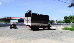 Đâm tài xế đang ngủ ven quốc lộ, cướp 60 triệu đồng